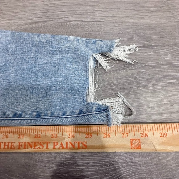 American Eagle Jeans Womens 16 Blue Curvy High Rise Jegging Crop Distressed - Picture 8 of 8